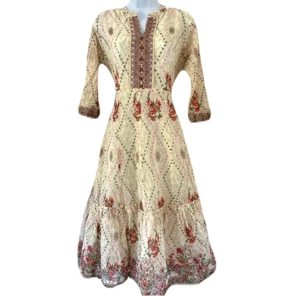 Source Unknown Dresses & Skirts - Stunning Cottagecore maxi dress/Gold foil detail/ Size France 44 (Size US 12/L)